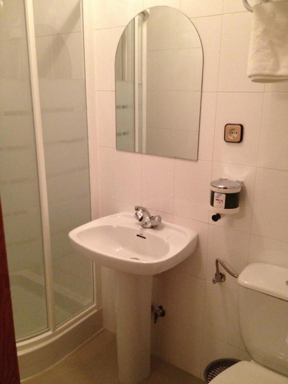 Hostal Cervantes Valdemoro Kamer foto