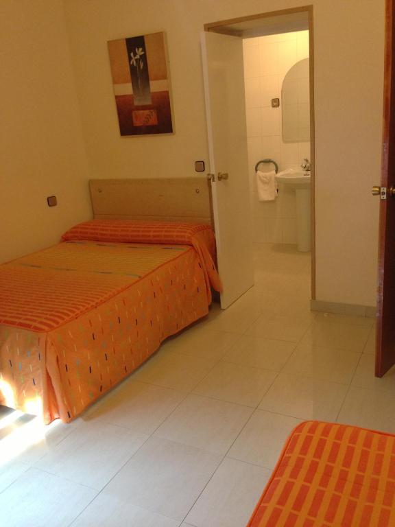 Hostal Cervantes Valdemoro Kamer foto